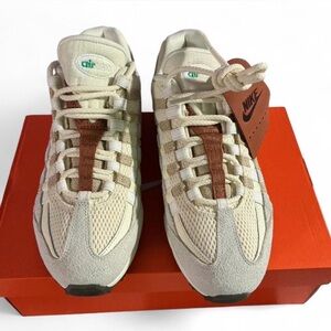 Nike AIR MAX 95 G NRG WM26 10.5 NWT